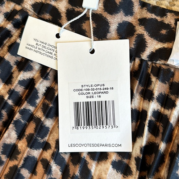 Les Coyotes de Paris pleated leopard skirt, NWT - Picture 6 of 8